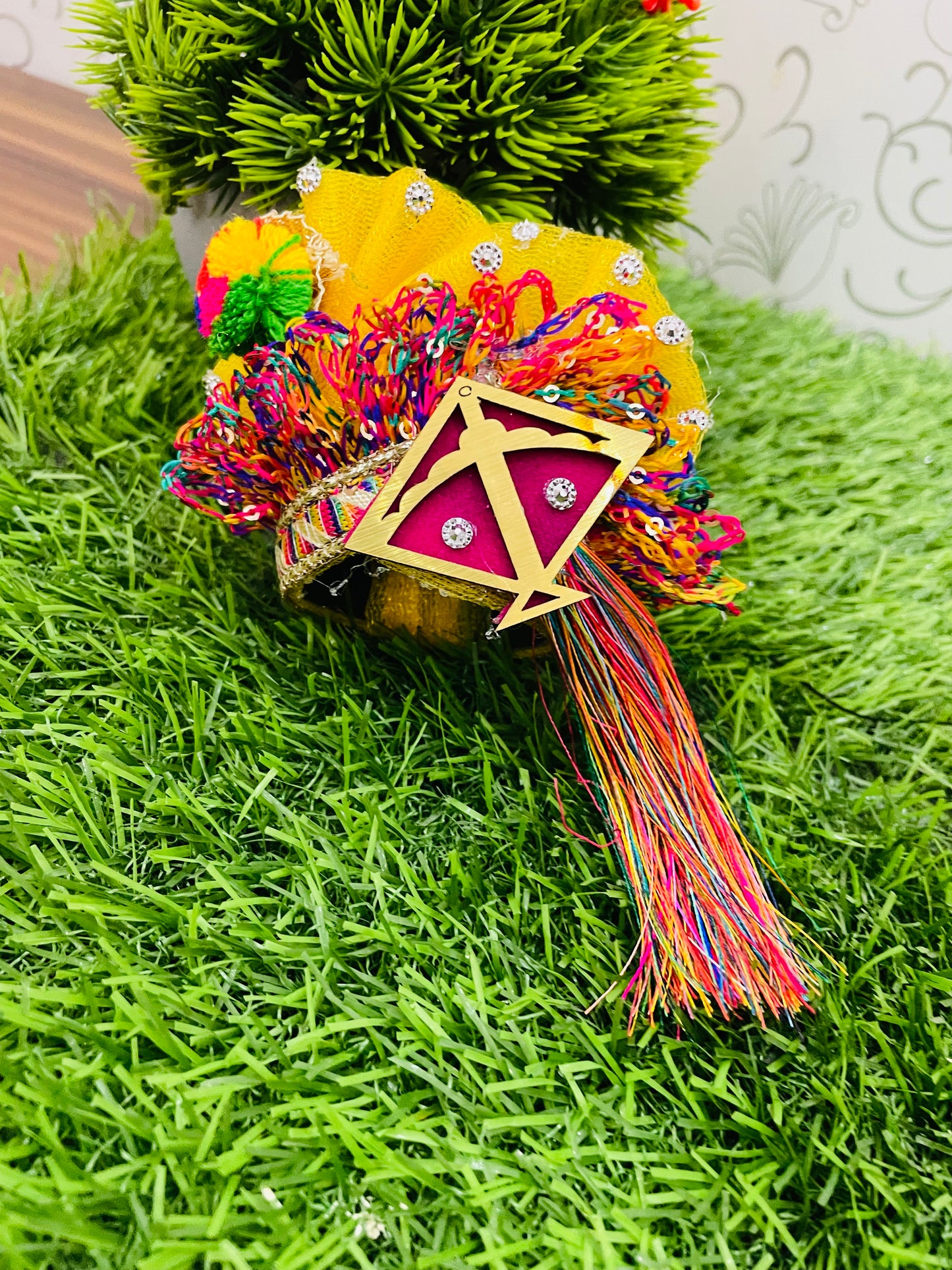 Patang Prem Poshak Laddu Gopal Set