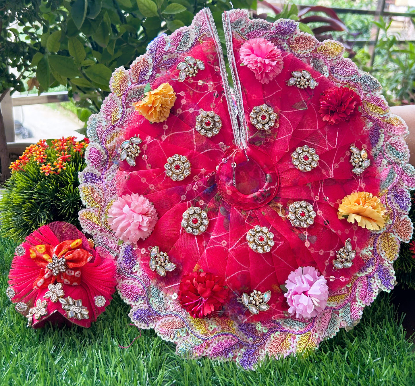 Red Royale Rajshringar Laddu Gopal Poshak Set