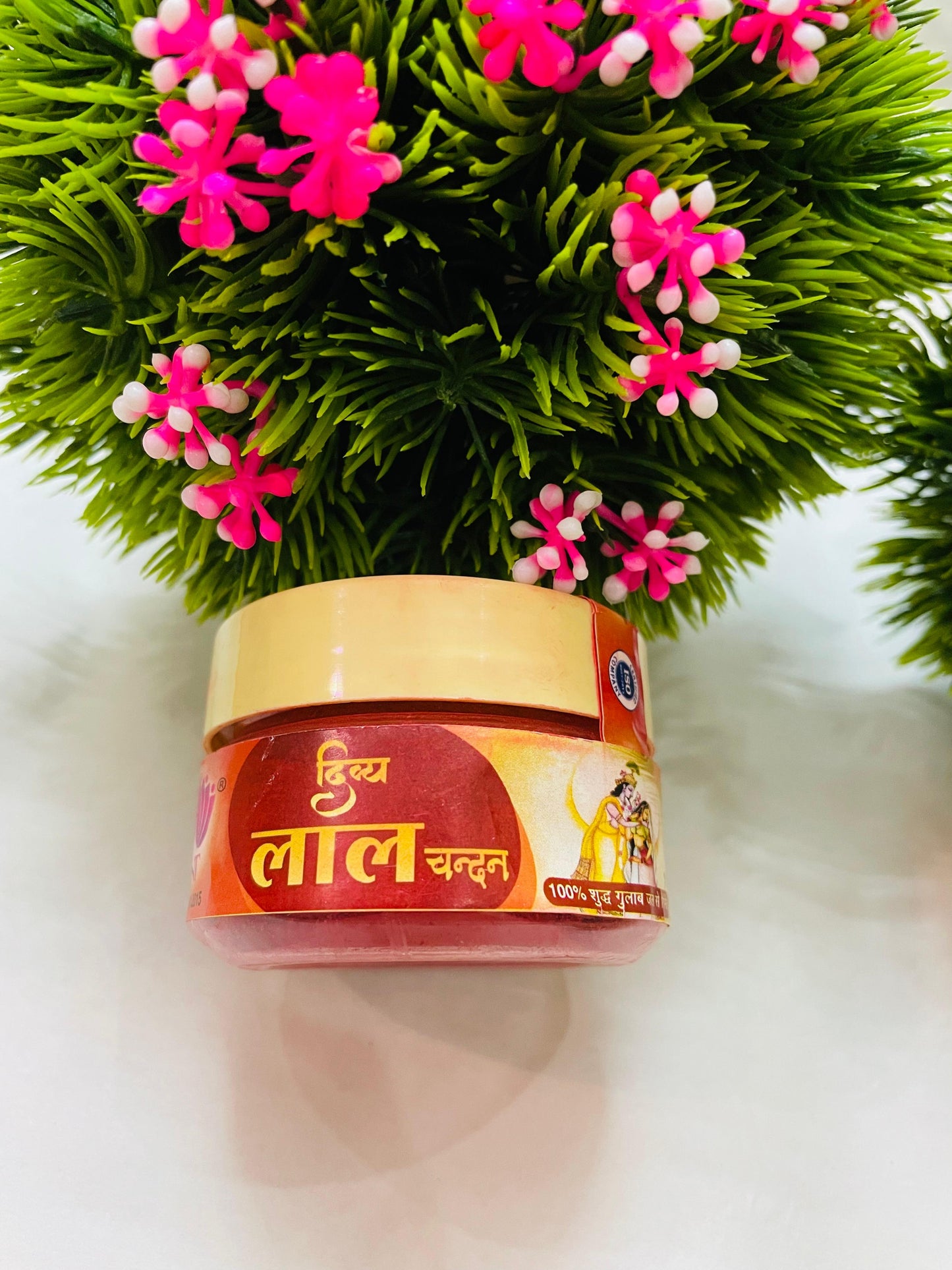Pack of 2 - Divya Laal & Kesar Chandan for Laddu Gopal & Radha Rani