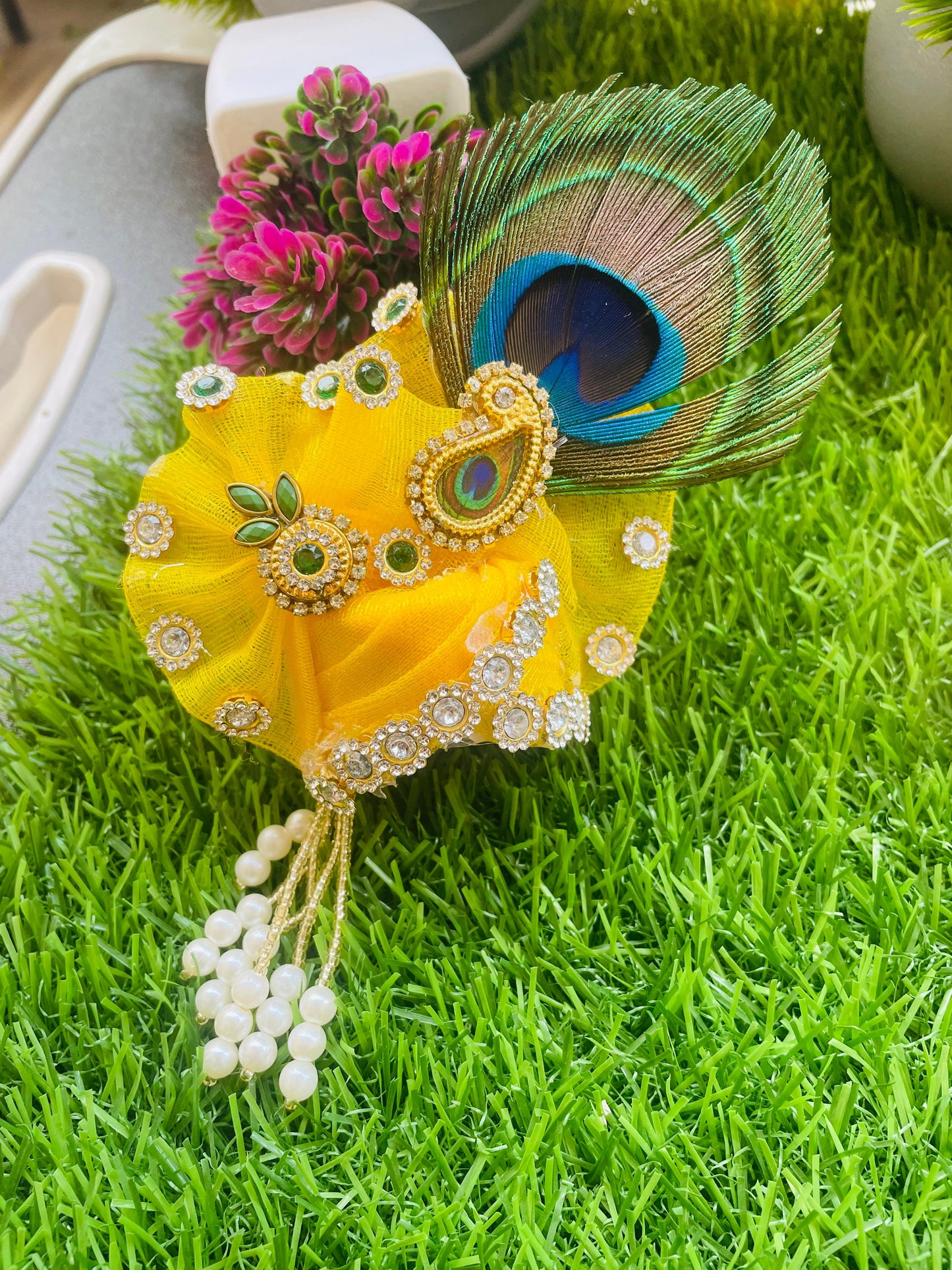 Haldi Mehendi Mor Rang Laddu Gopal Poshak Set