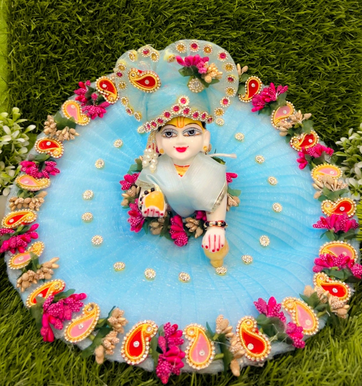 Classic Divine Laddu Gopal Poshak