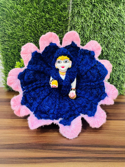 Premium Winter special combo 4pc woollen dress with cap + 1 night suit free(Random colors/designs)