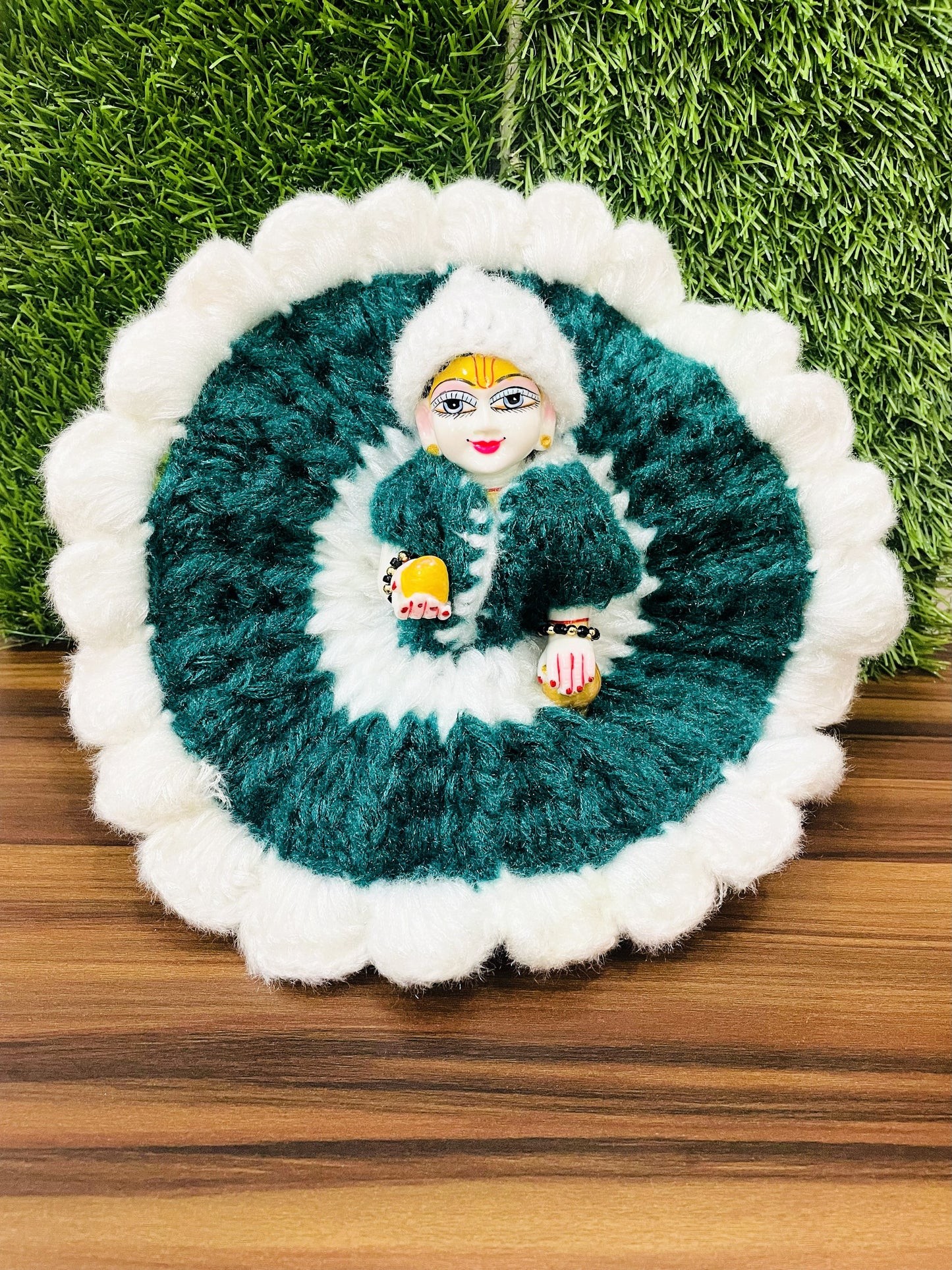 Premium Winter special combo 4pc woollen dress with cap + 1 night suit free(Random colors/designs)