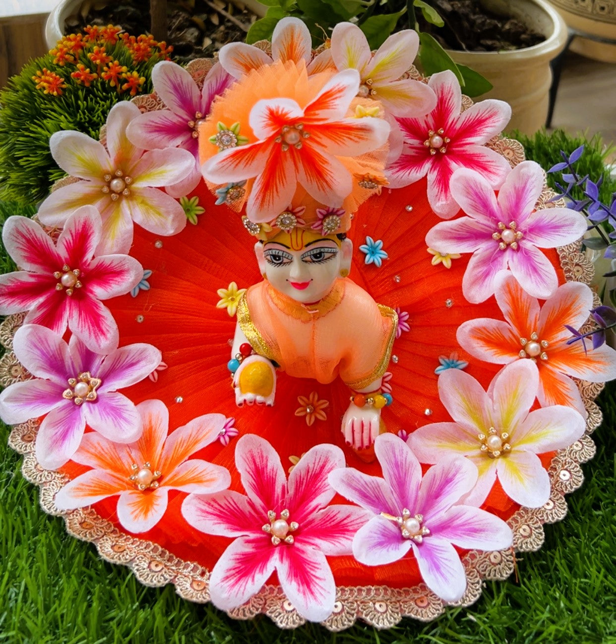 Kanha Kesariya Kamal Gopal Poshak Set