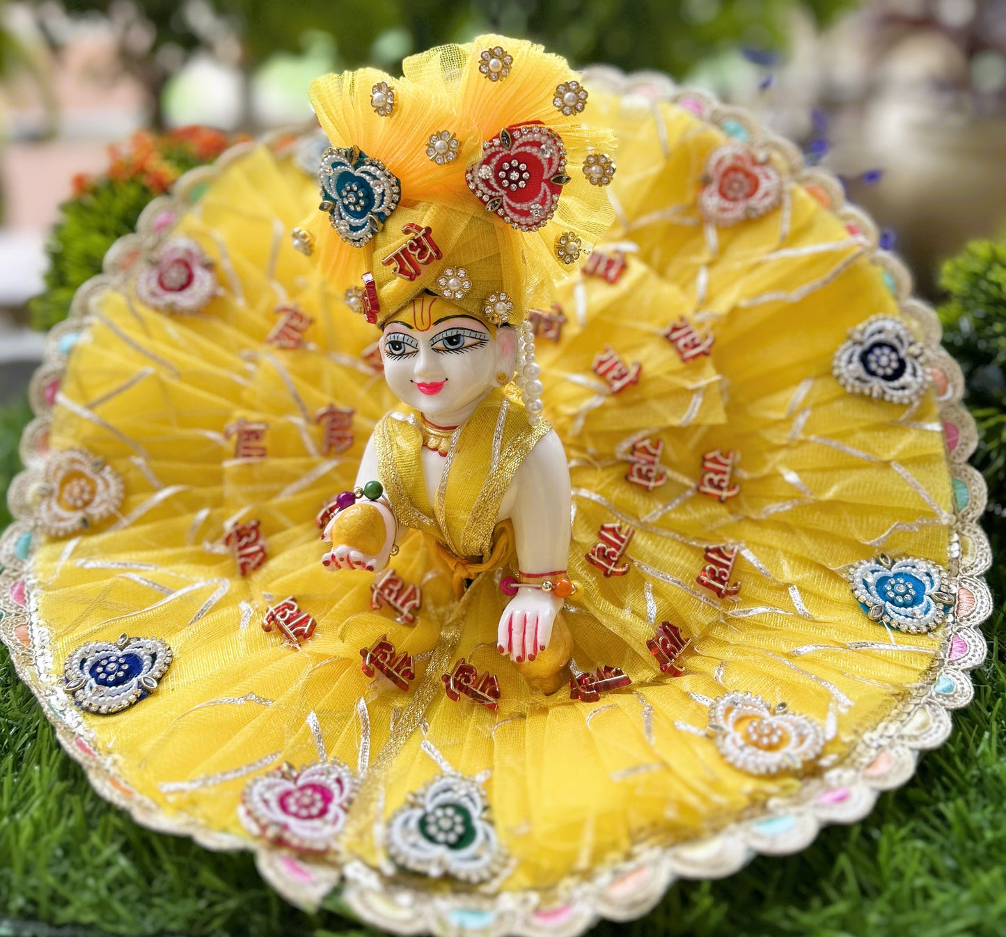 Radhe Kanak Shringar Gopal Poshak Set