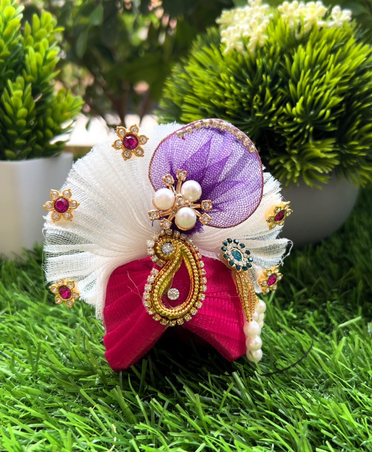 Shwet Mor Leela Laddu Gopal Poshak Set