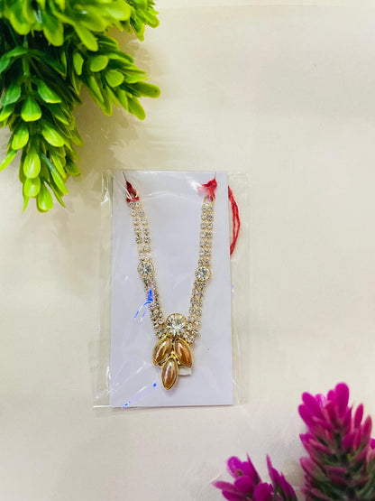 Laddu Gopal Ji Pushp mala for idols (Size 5,6)