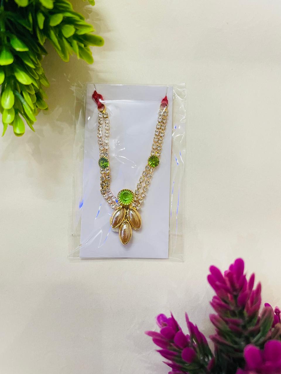 Laddu Gopal Ji Pushp mala for idols (Size 5,6)